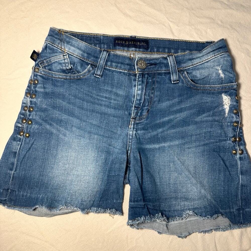 Rock & Republic Studded Denim Cutoff Shorts Medium Wash Size 4